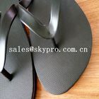 Wygodne czarne klapki / sandały Odporne na zużycie letnie kapcie plażowe