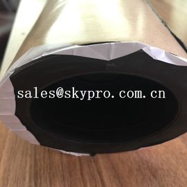 Klej silnikowy Kraft Paper Kauczuk butylowy Płyta Roll Absorbujące tłumienie dźwięku