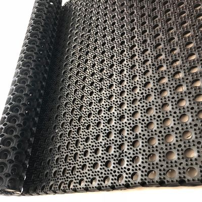 Wholesale Rubber Safety Mat with Drainage Holes 90x150cm 8mm Thickness Waterproof Anti Fatigue Kitchen Flooring