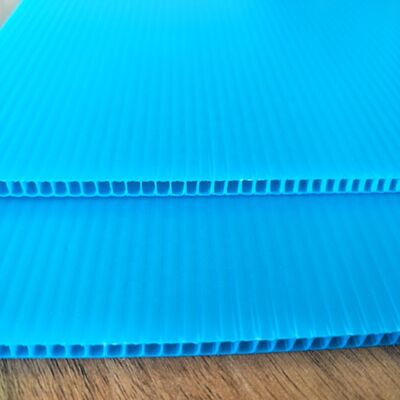 Stabilizowany UV, trudnopalny, antystatyczny, pusty arkusz z tworzywa sztucznego i dwuścienny arkusz falisty z PP